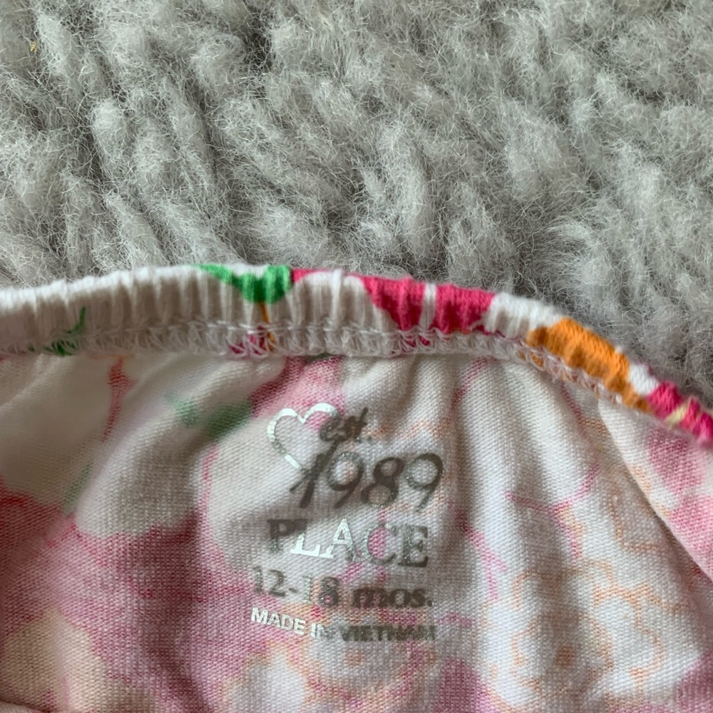 Girls Outfit - Picture 5 of 5